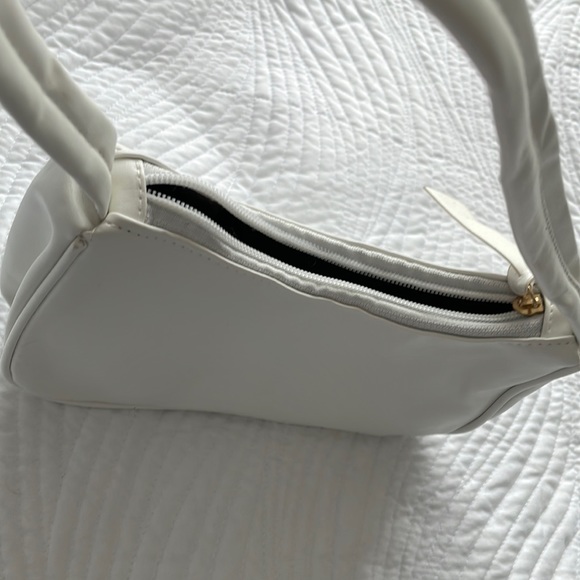 SOLD: Purse - Picture 2 of 4